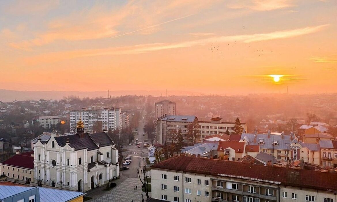 Джаз на подвірʼї Ратуші